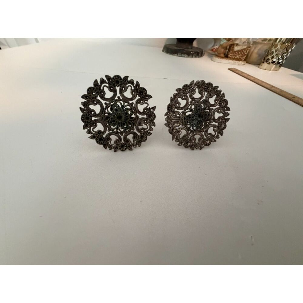 Victorian style filigree silver plated napkin rings